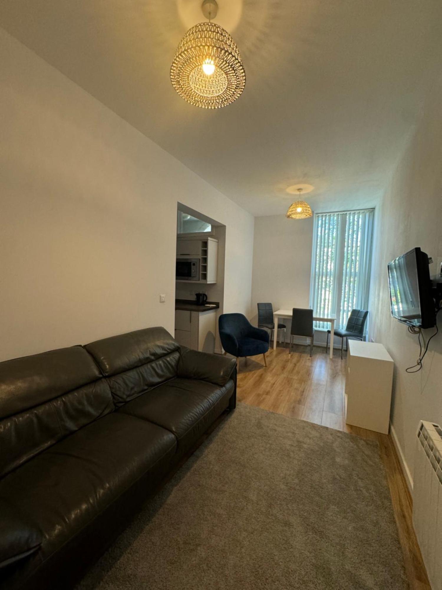Armyn House Apartments, Your Coastal Escape In Φάλμαουθ Εξωτερικό φωτογραφία