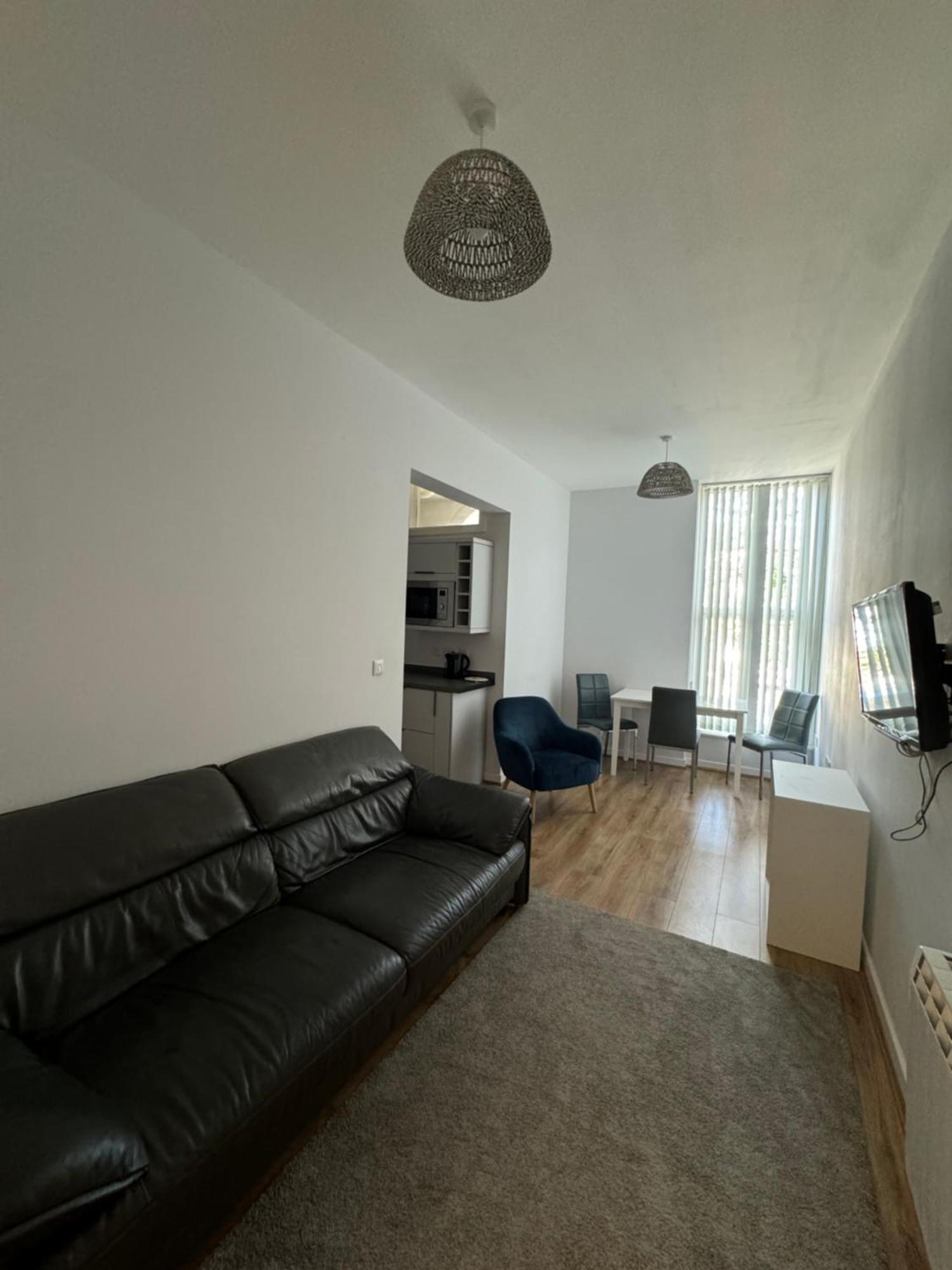 Armyn House Apartments, Your Coastal Escape In Φάλμαουθ Εξωτερικό φωτογραφία