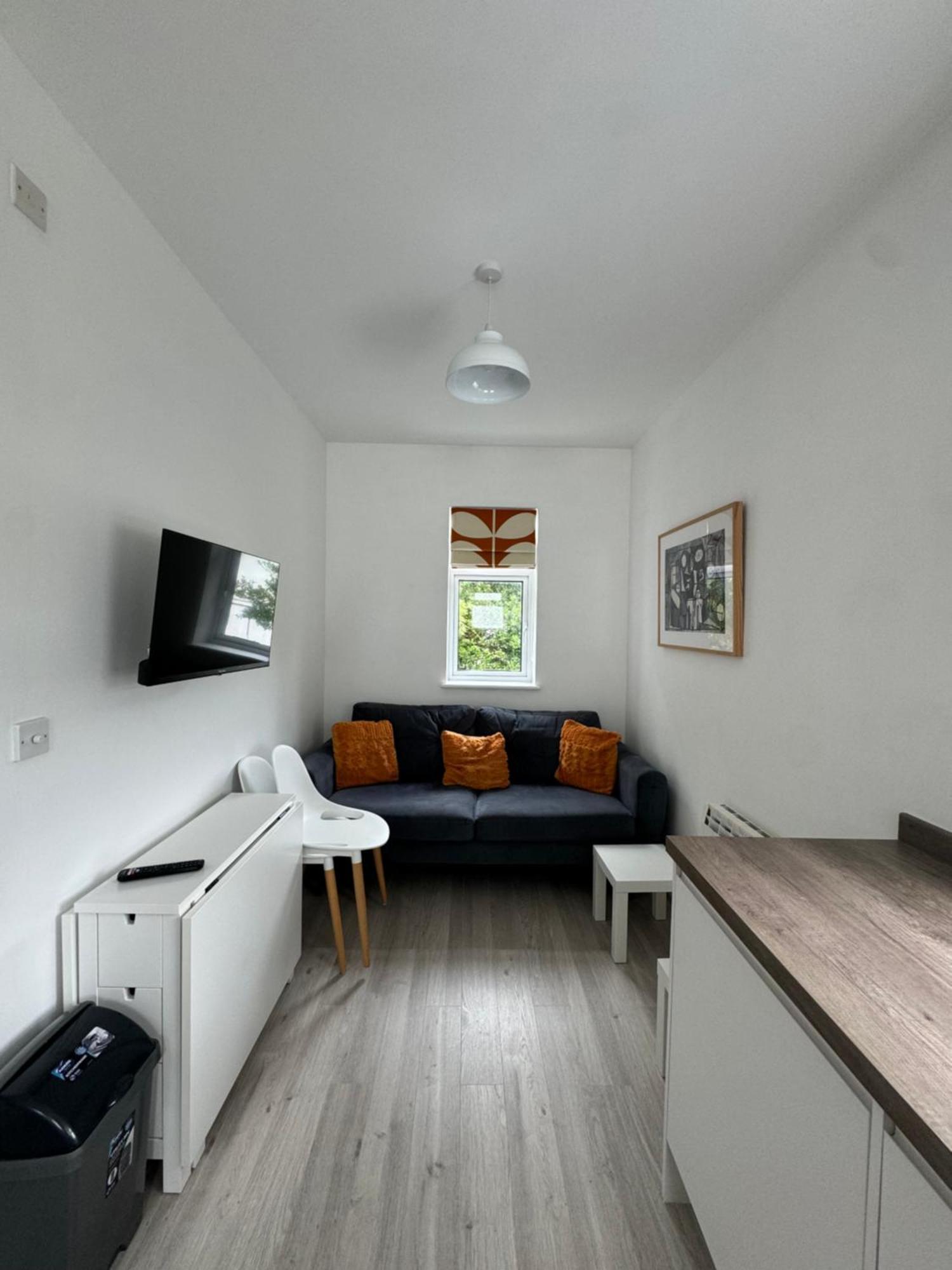 Armyn House Apartments, Your Coastal Escape In Φάλμαουθ Εξωτερικό φωτογραφία
